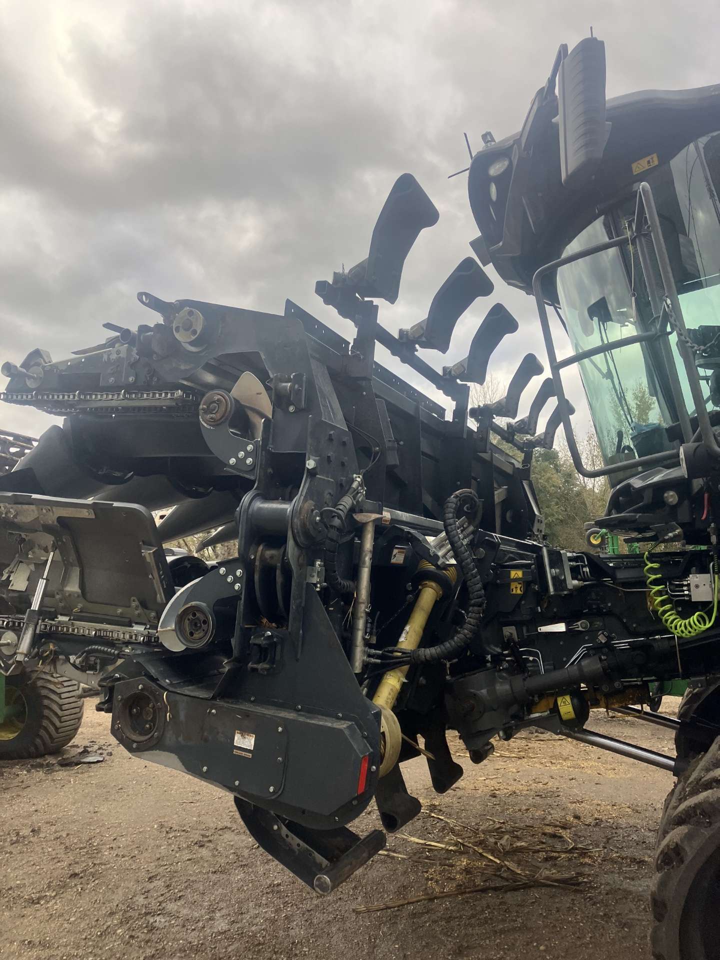 2023 Quasar 12 Row 30" Chopping, Folding