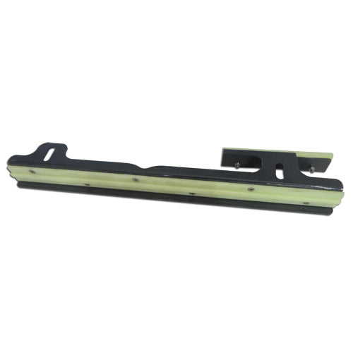 Chain Guide Right Hand with Wear Strips 20 Inch Heads