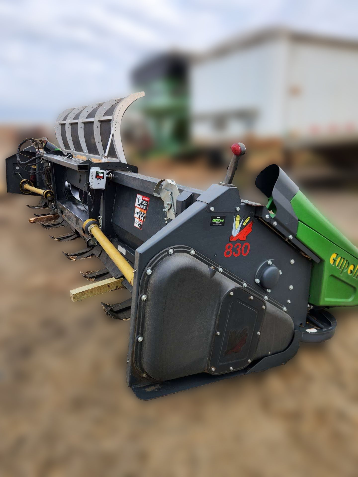 2014 Quasar 8 Row 30" Chopping